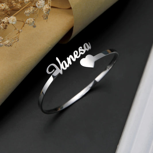 Stainless steel bracelet for men and women, nickel free, hypoallergenic jewelry